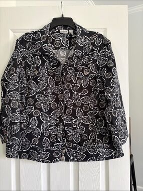 Chico's Black & White Floral Print Jean Jacket-Size 3 (L)